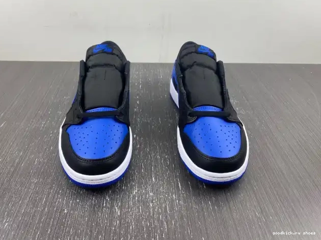 705329-004 Low Jordan (2015) Royal 1 Retro 0325